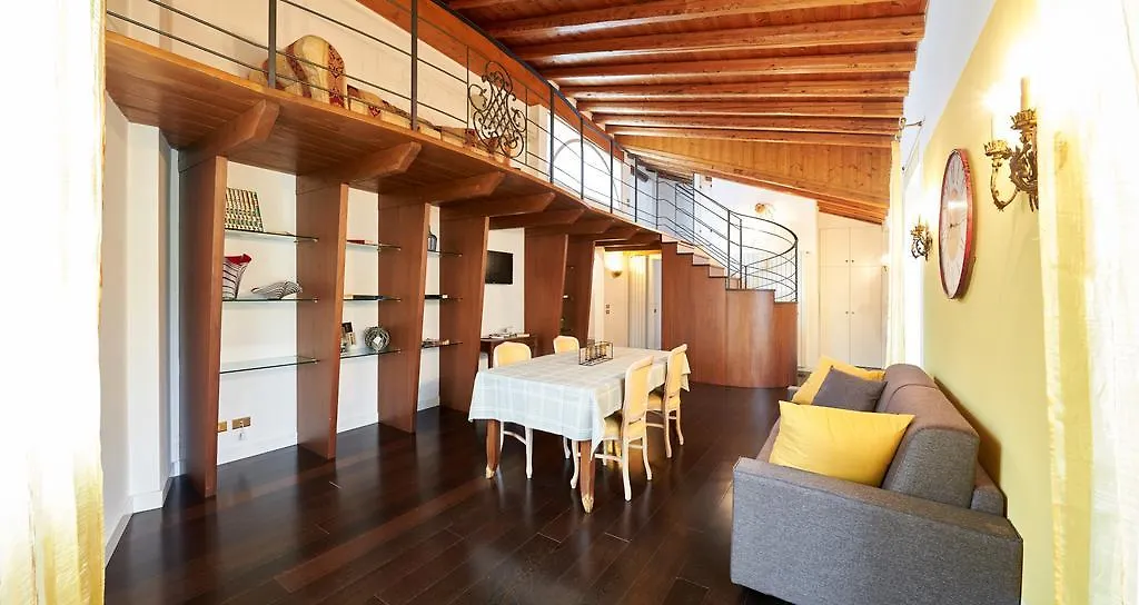 P&P Piazza Bergamo Apartment