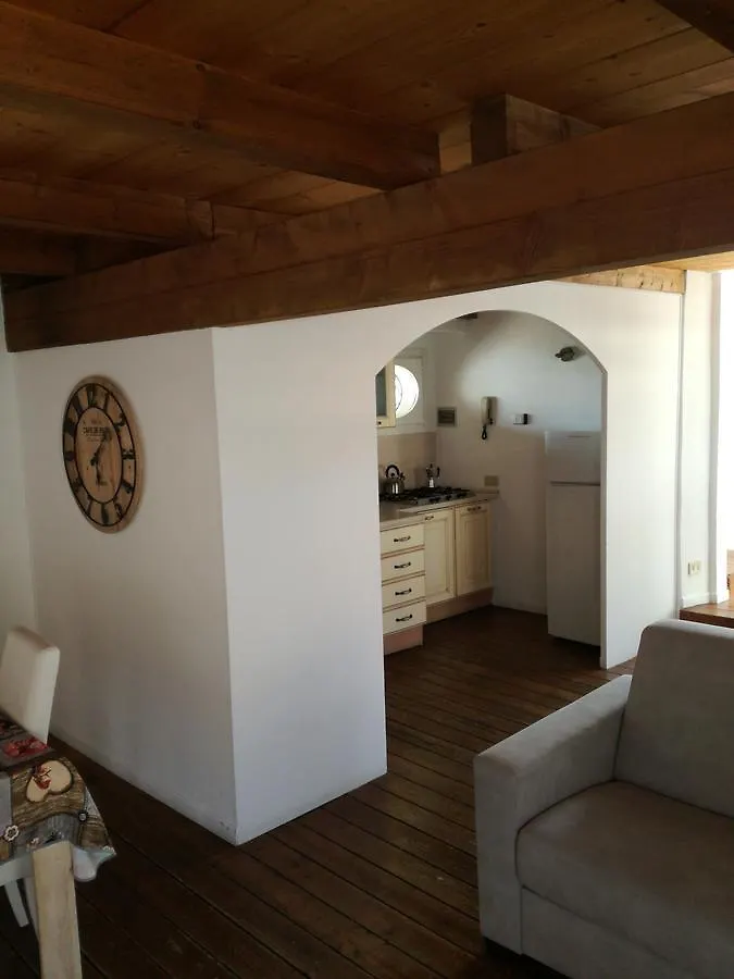 P&P Piazza Bergamo Apartment